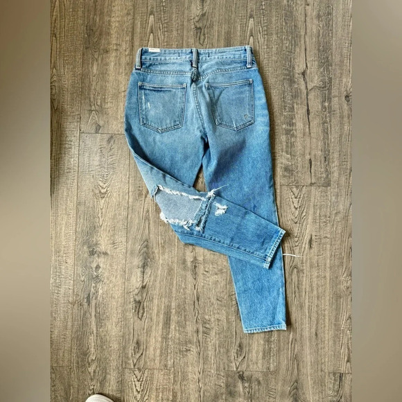 Lovers + Friends Ezra Slim Boyfriend Distressed Denim - Picture 6 of 6